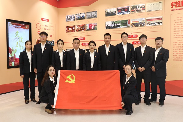 插图1.jpg